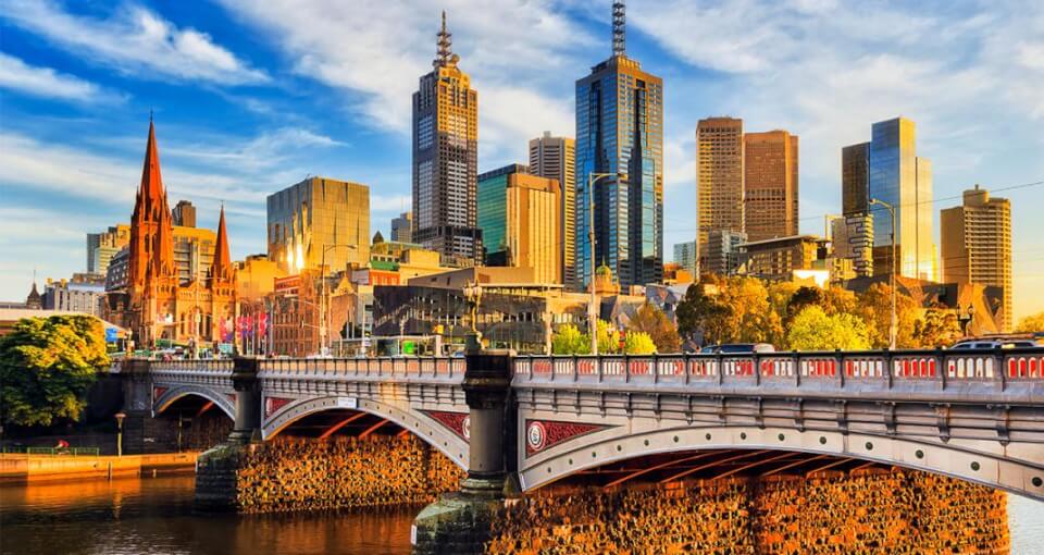 Melbourne’de Ulaşım, Yeme İçme ve Konaklama